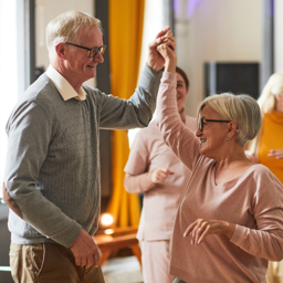 Dansen voor single senioren
